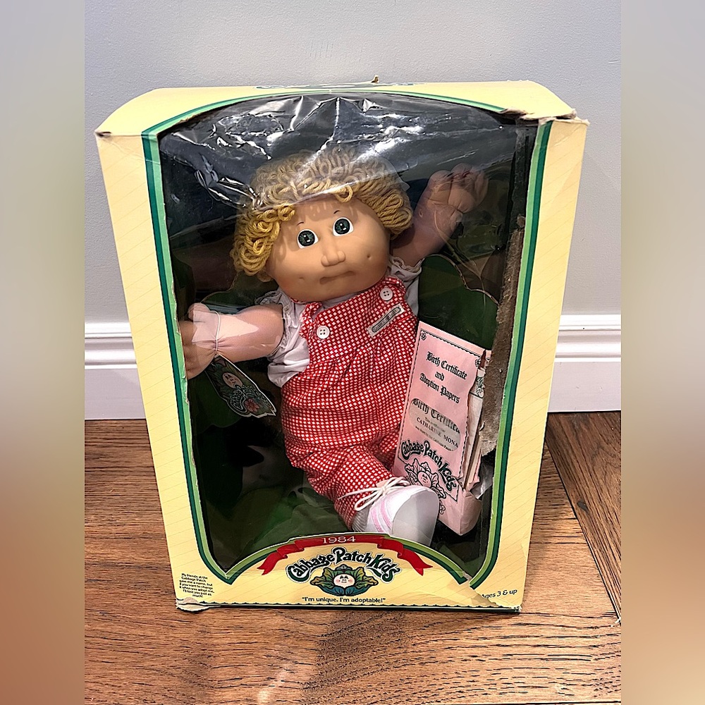 Vintage Cabbage Patch doll in box